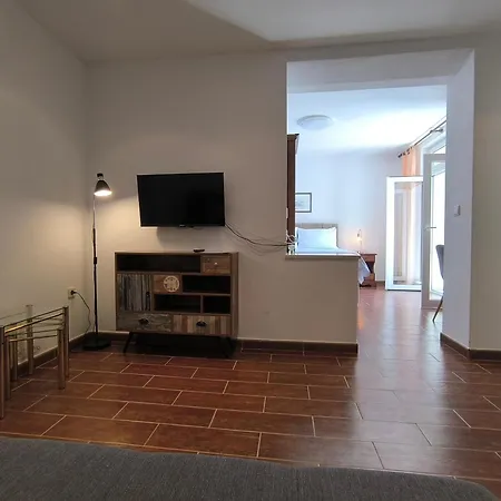 Olga's Sunshine Place *