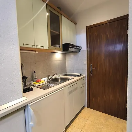 Olga's Sunshine Place Apartment